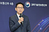 Caption: 취임 1주년 기자간담회 연 배경훈 부총리 (세종=연합뉴스) 서대연 기자 = 배경훈 부총리 겸 과학기술정보통신부 장관이 20일 정부세종청사에서 열린 취임 1주년 출입 기자 간담회에서 발언하고 있다. 2026.7.20 dwise@yna.co.kr/2026-07-20 16:00:10/