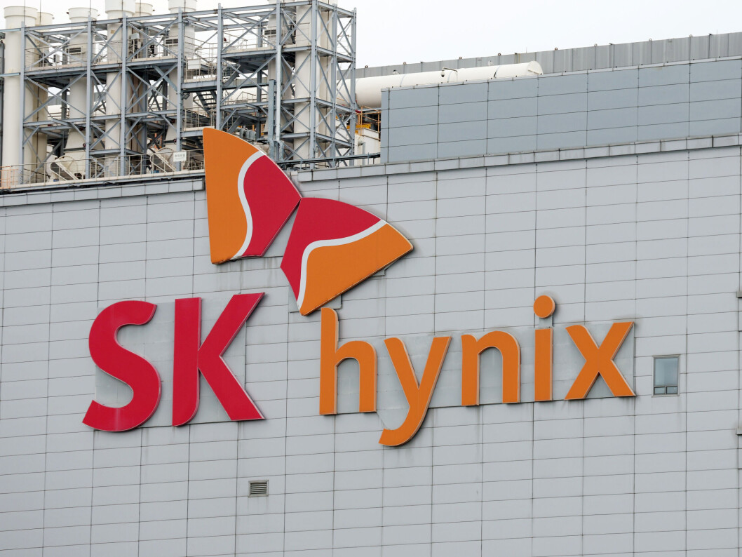 Photograph accompanying SK hynix investors test whether Korea's duplicate-listing rule can reach a $150 billion Solidigm IPO