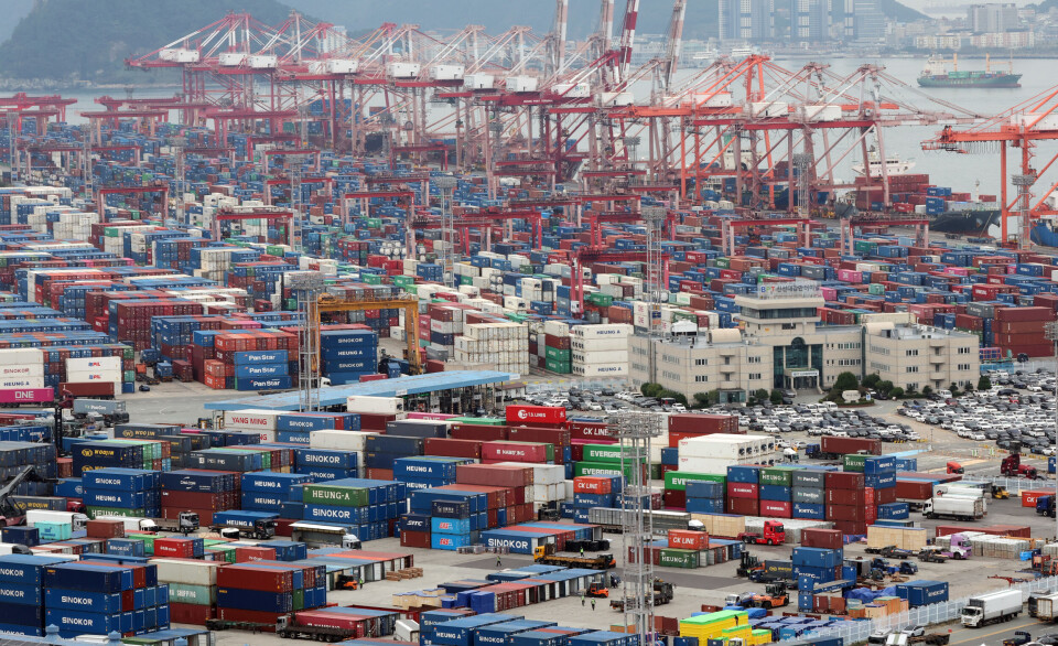 Stack Column Growth AMRO raises South Korea’s 2026 growth forecast to 3.3%