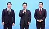 (서울=뉴스1) 허경 기자 = 이재명 대통령이 29일 청와대 영빈관에서 열린 대한민국 대도약 3대 메가프로젝트 국민보고회에서 발언하고 있다.사진 왼쪽부터 최태원 SK그룹 회장, 이 대통령, 이재용 삼성전자 회장. 2026.6.29/뉴스1