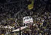 7일 오후 서울 송파구 잠실야구장에서 열린 프로야구 '2026 신한은행 SOL KBO리그' 두산 베어스와 LG 트윈스의 경기, 1루 LG 응원단이 열정적인 응원을 펼치고 있다. 2026.10.7/뉴스1