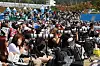 제13회 칠곡 낙동강 평화축제가 열린 16일 경북 칠곡보생태공원에서 아이돌 출신 군인들의 공연을 보기 위해 찾아 온 팬들.  송봉근객원기자 20261016