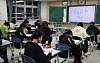 내일이면 수능 D-30 (창원=연합뉴스) 김동민 기자 = 2027학년도 대학수학능력시험(수능)이 31일 앞으로 다가온 19일 오후 경남 창원시 마산합포구 성지여자고등학교에서 고3 학생이 야간자율학습(자습)을 하고 있다. 올해 수능 시험일은 오는 11월 19일이다. 2026.10.19 image@yna.co.kr/2026-10-19 19:44:21/