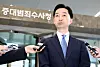 (서울=뉴스1) 최지환 기자 = 김지용 초대 중대범죄수사청장(중수청)이 19일 서울 중구 중수청 청사로 출근하며 취재진 앞에서 중수청 운영 방안을 설명하고 있다. 2026.10.19/뉴스1