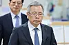 Former special counsel Park Young-soo enters the Seoul High Court in southern Seoul on Oct. 21.