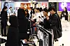 면세점 찾은 외국인 관광객들 (서울=연합뉴스) 진연수 기자 = 중국 국경절 등 동아시아 주요 연휴를 맞아 한국을 찾은 외국인 관광객들이 5일 오후 서울 시내 한 면세점을 찾은 외국인 관광객들이 쇼핑을 하고 있다. 2026.10.5 jin90@yna.co.kr/2026-10-05 14:20:13/