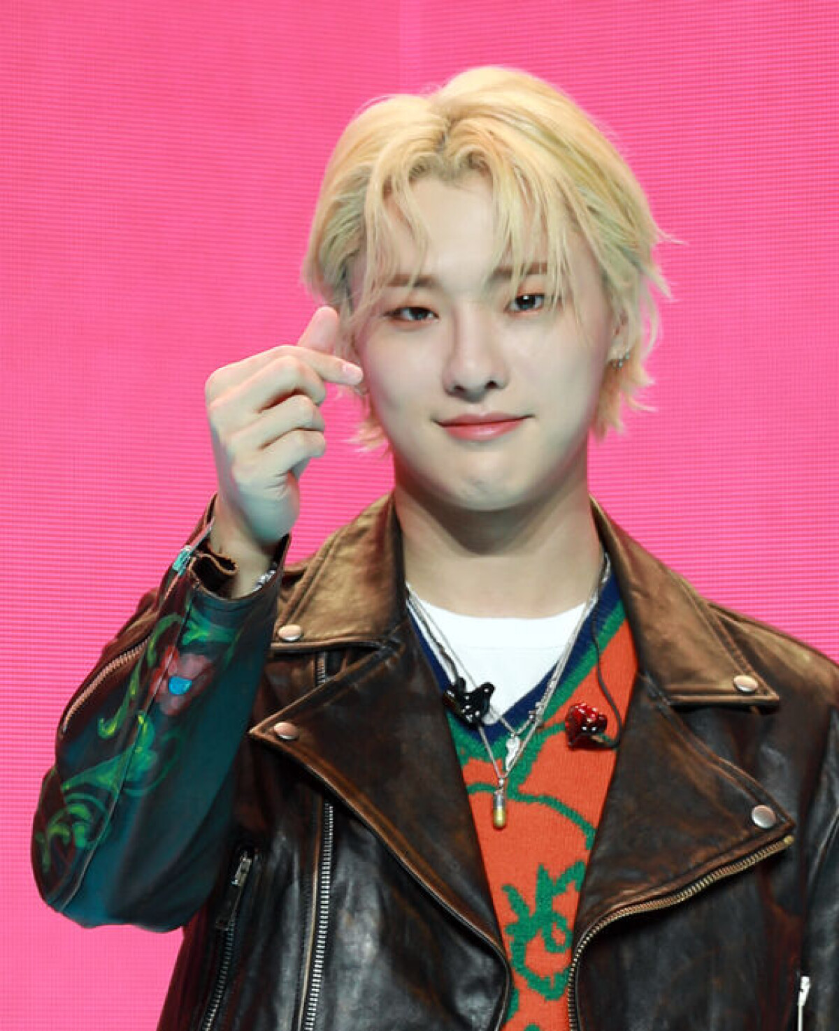 Former X1 member Woodz to release EP “Set” on March 15