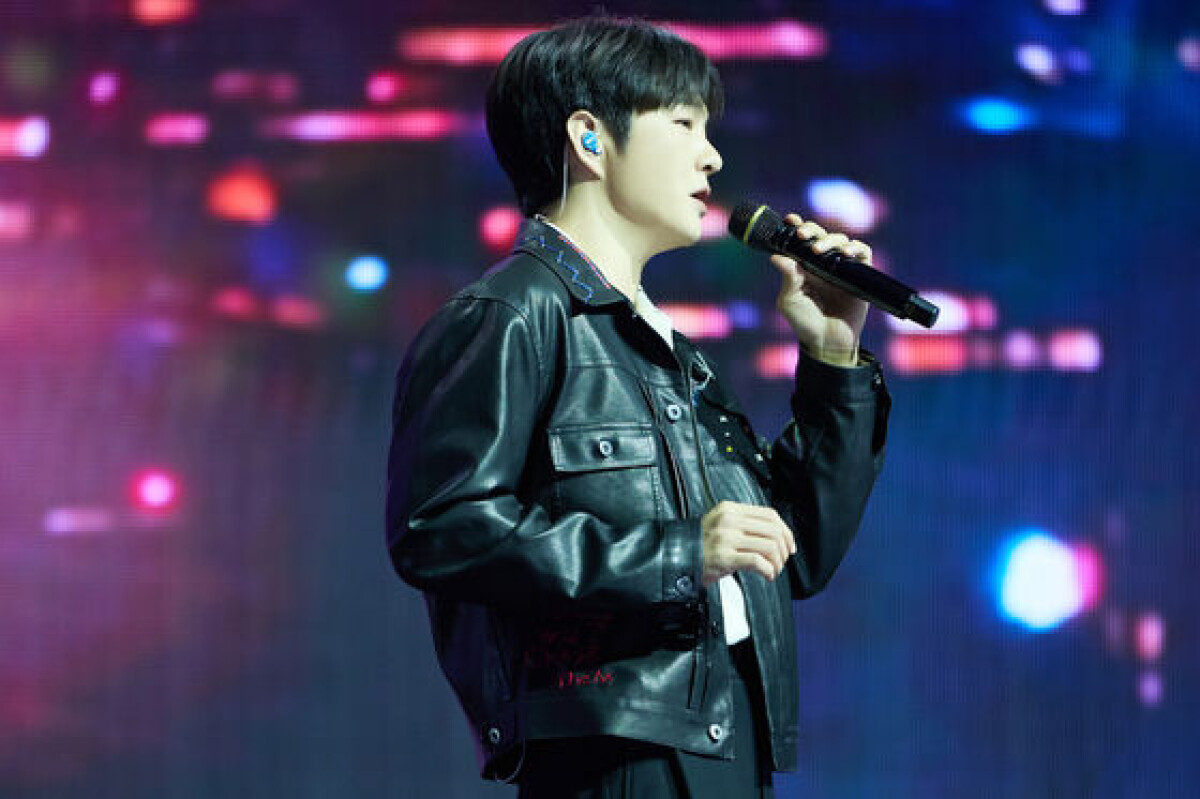 BTOB's Lee Chang-sub celebrates his year of birth with debut solo