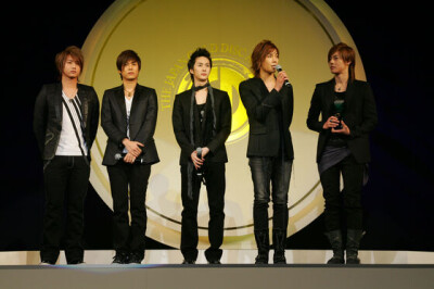 SS501 members reunite for special 20 year anniversary tour