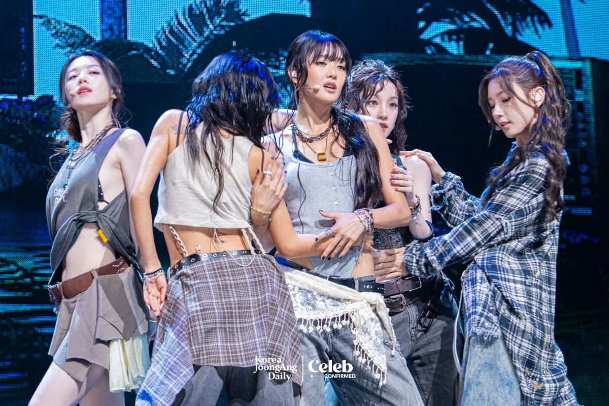K-POP・アジア CDG I-dle returns with 'We made' and 'Gimme Dat Love' as K-pop group